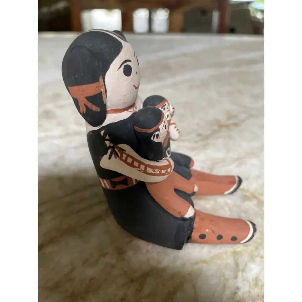 N/A cochiti storyteller